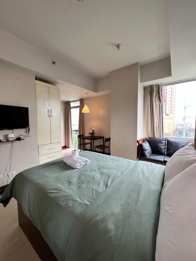 Manhattan Heights Tower D Aparthotel Manila Exterior photo