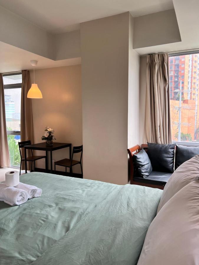 Manhattan Heights Tower D Aparthotel Manila Exterior photo